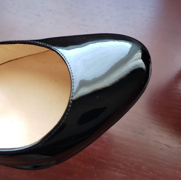 Christian Louboutin Simple Patent Red Sole Pumps - Picture 6 of 7